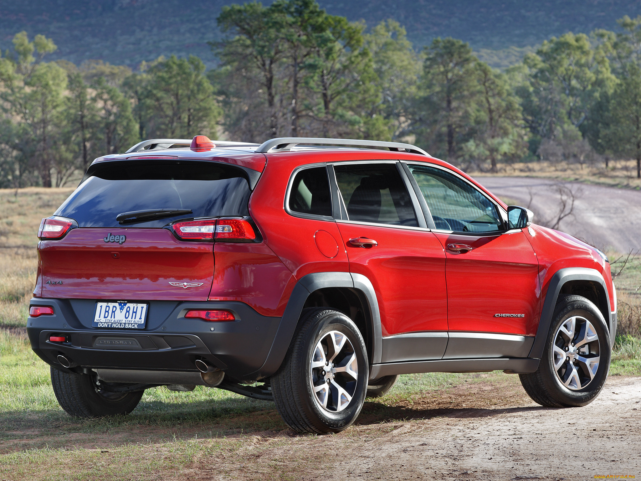 Джип чероки 2014. Jeep Cherokee Trailhawk. Jeep Cherokee 2014. Jeep Cherokee KL Trailhawk 2014г. Jeep Cherokee KL Trailhawk.